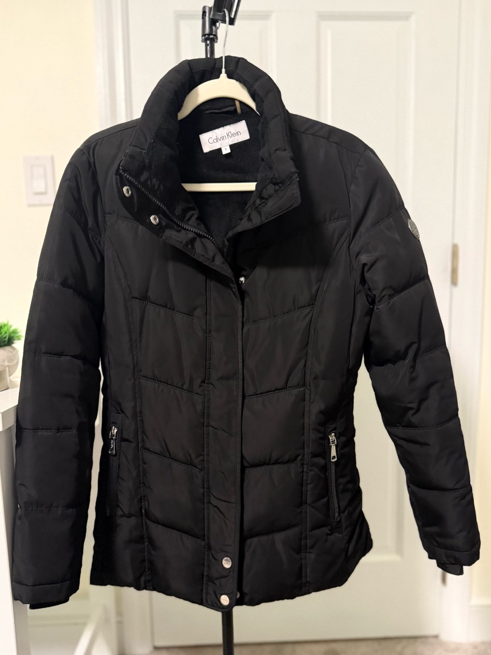 Calvin Klein Black Faux Fur Hooded Puffer Jacket Fleece Lined Women’s S